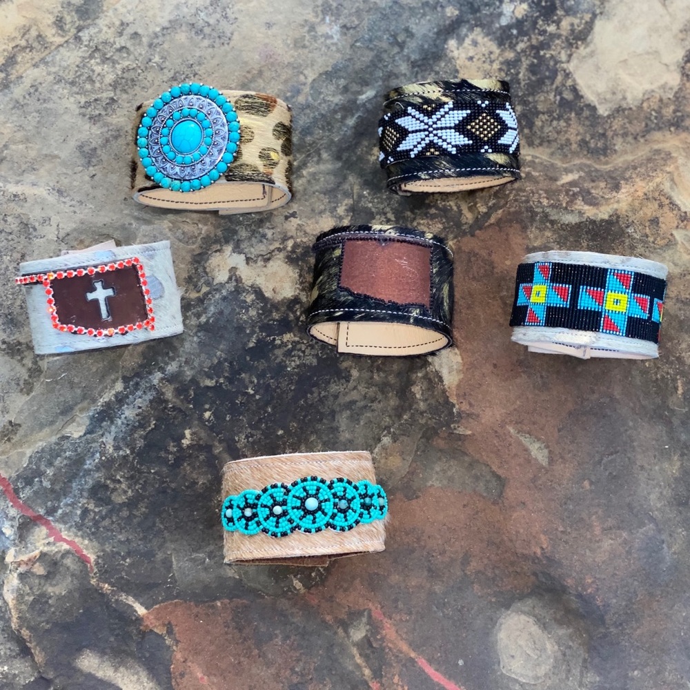 Genuine 💯 Cowhide Cuffs - Picture 2 of 16